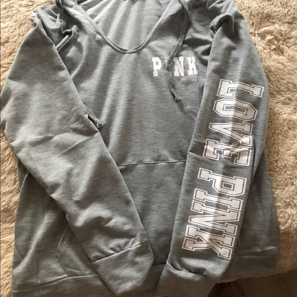 Long sleeve V-neck Pink pullover hoodie